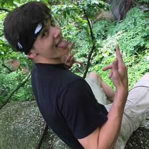 Meet your Posher, Tyler